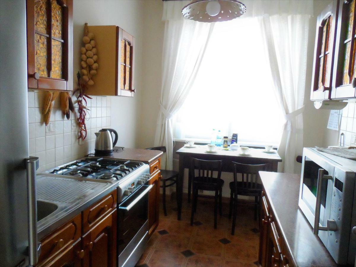 Centrum, 700M Do Plazy - 2 Sypialnie, Salon, Balkon, Bezplatny Parking, Gdynia Esterno foto